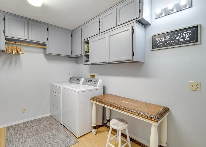 Eagar Vacation W/ Spacious Deck! * Springerville