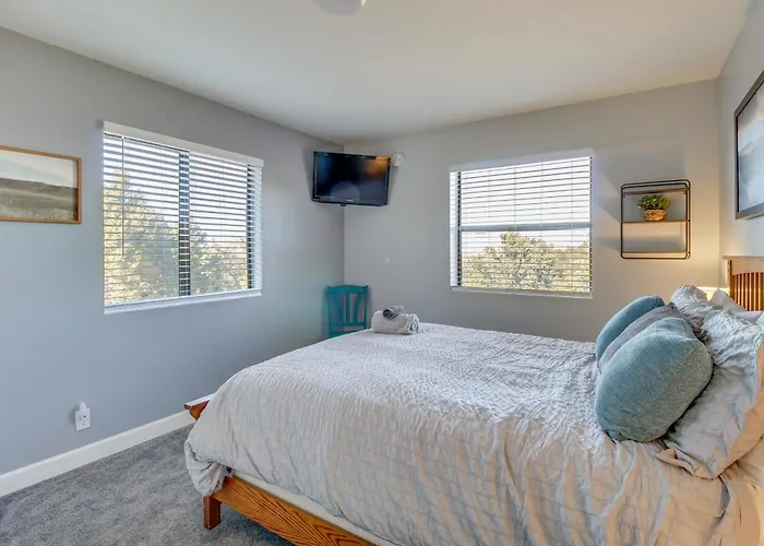Eagar Vacation W/ Spacious Deck! Springerville